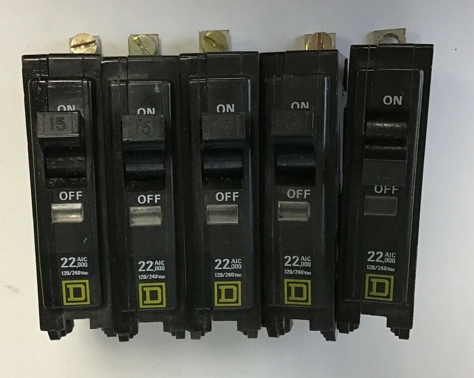 SQUARE D QOB115 22KA CIRCUIT BREAKER 15A 120/240VAC 1POLE****LOTOF5****