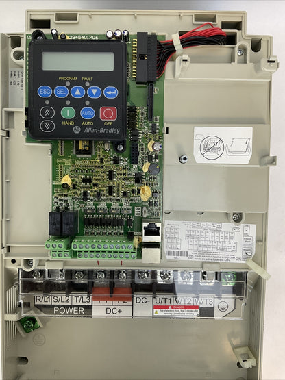 ALLEN BRADLEY 22C-D038A103 SER A FRN 7.01 AC DRIVE OUTPUT 0-460VAC 18.5kW/25HP