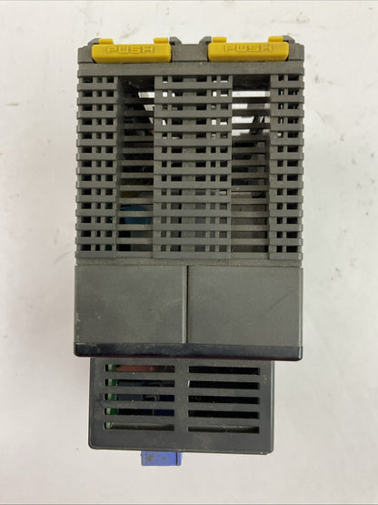 YOKOGAWA F3PU30-0N POWER SUPPLY OUTPUT 5VDC 6A INPUT 100-240VAC 100VA