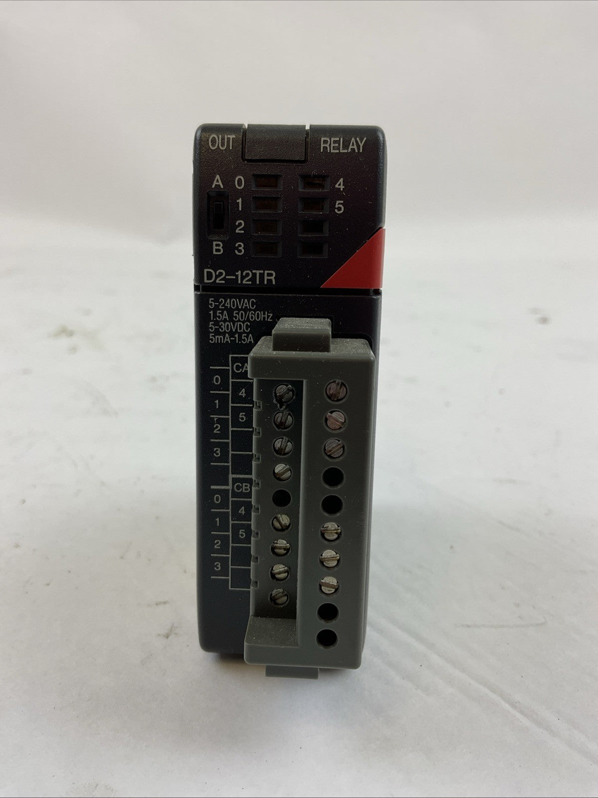 AUTOMATION DIRECT D2-12TR OUTPUT RELAY MODULE