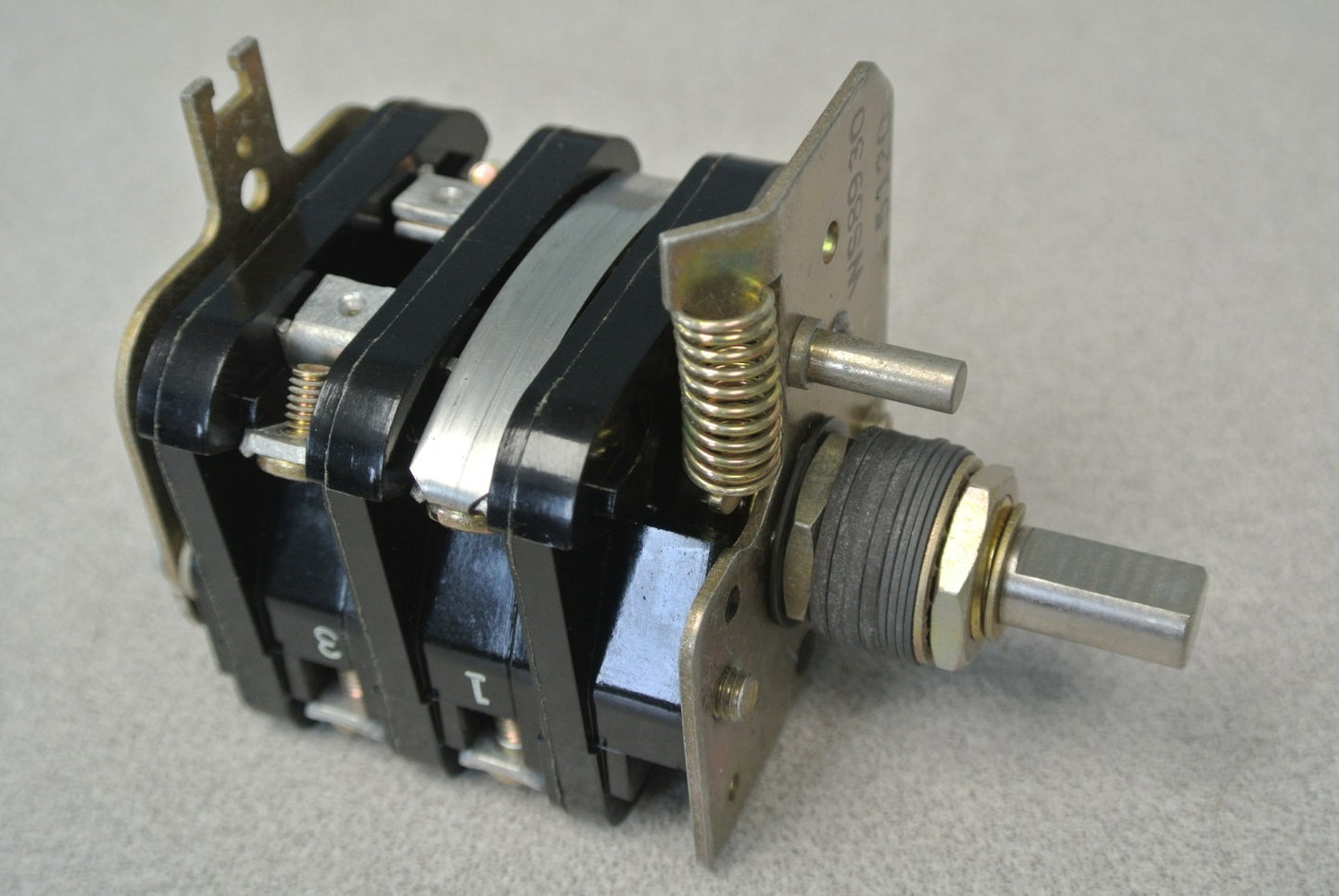 ALLEN-BRADLEY 806-940344 ROTARY PILOT SWITCH / NEW SURPLUS