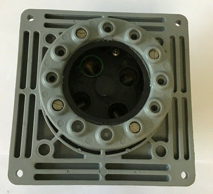HUBBELL 4100B5W PIN & SLEEVE WATERTIGHT  100A 600VAC 3 POLE 4 WIRE GROUND