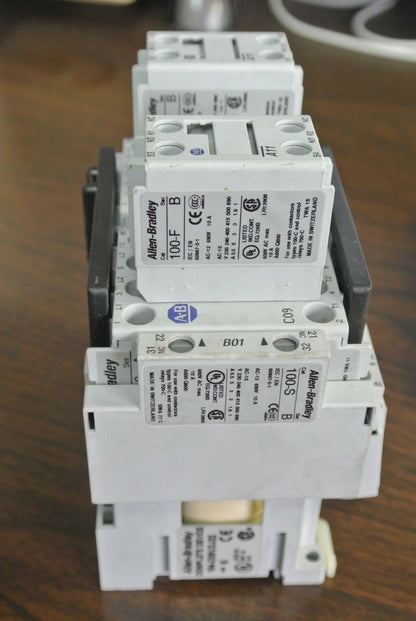 ALLEN-BRADLEY 104-C09UDJ22 REVERSING CONTACTOR  incl. 100-FSD250 + 100-F + 100-S