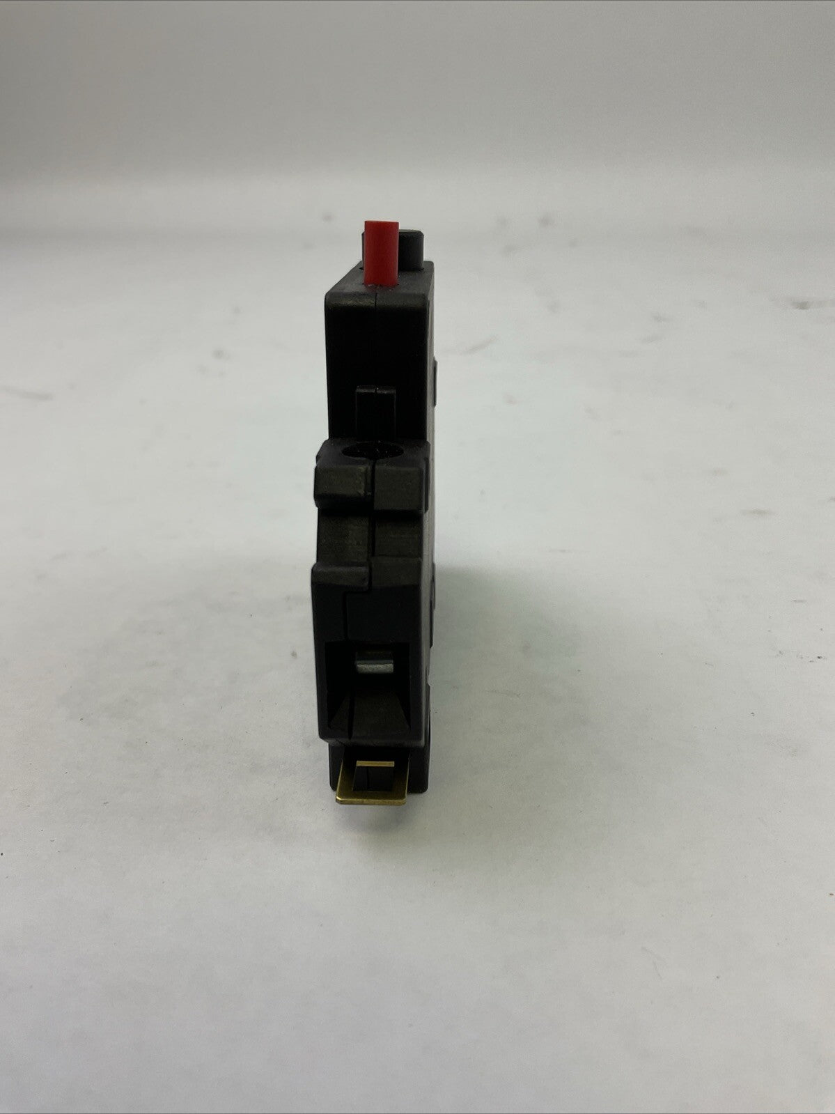 WEIDMULLER 9101203500 CIRCUIT BREAKER 1AMP 250VAC 65VDC DIN RAIL MOUNT