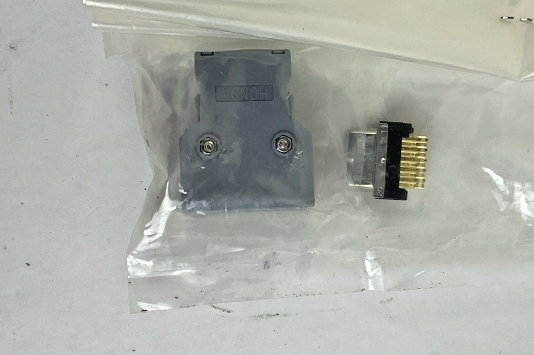 YASKAWA UR1AP3-100N-1KD-2P1-N/CN  DD SERVO ACTUATOR 230V 240HZ