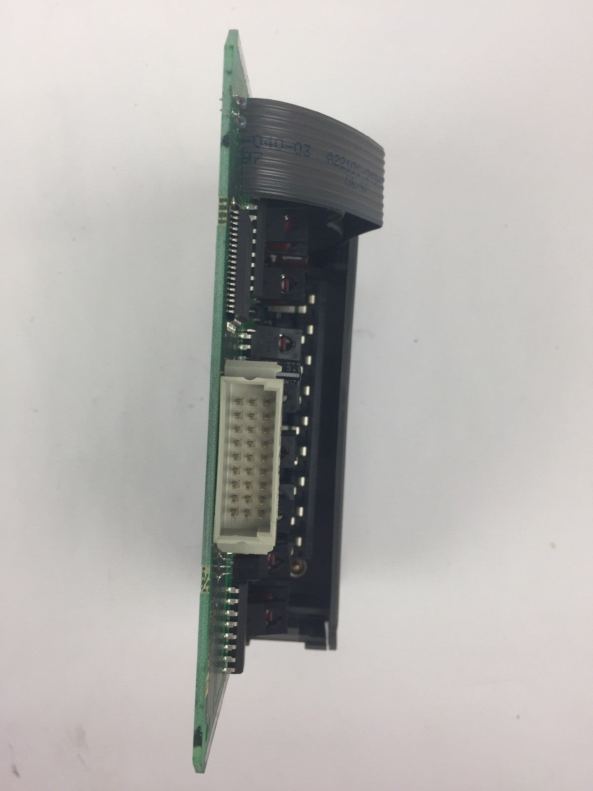 ALLEN-BRADLEY 1746-OB16 SER. D OUTPUT MODULE