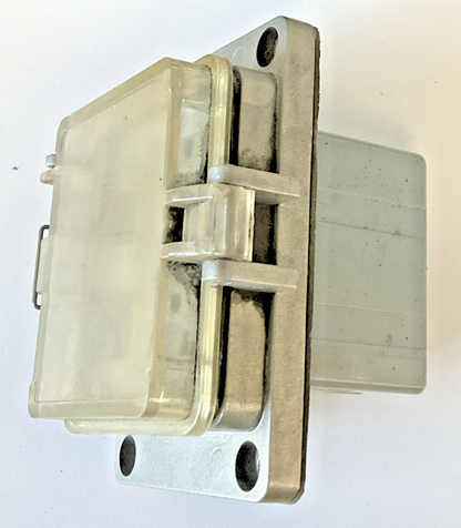 GRACEPORT P-R2-K3RF3 INTERFACE 120VAC 3A GFCI INSIDE-OUTLET