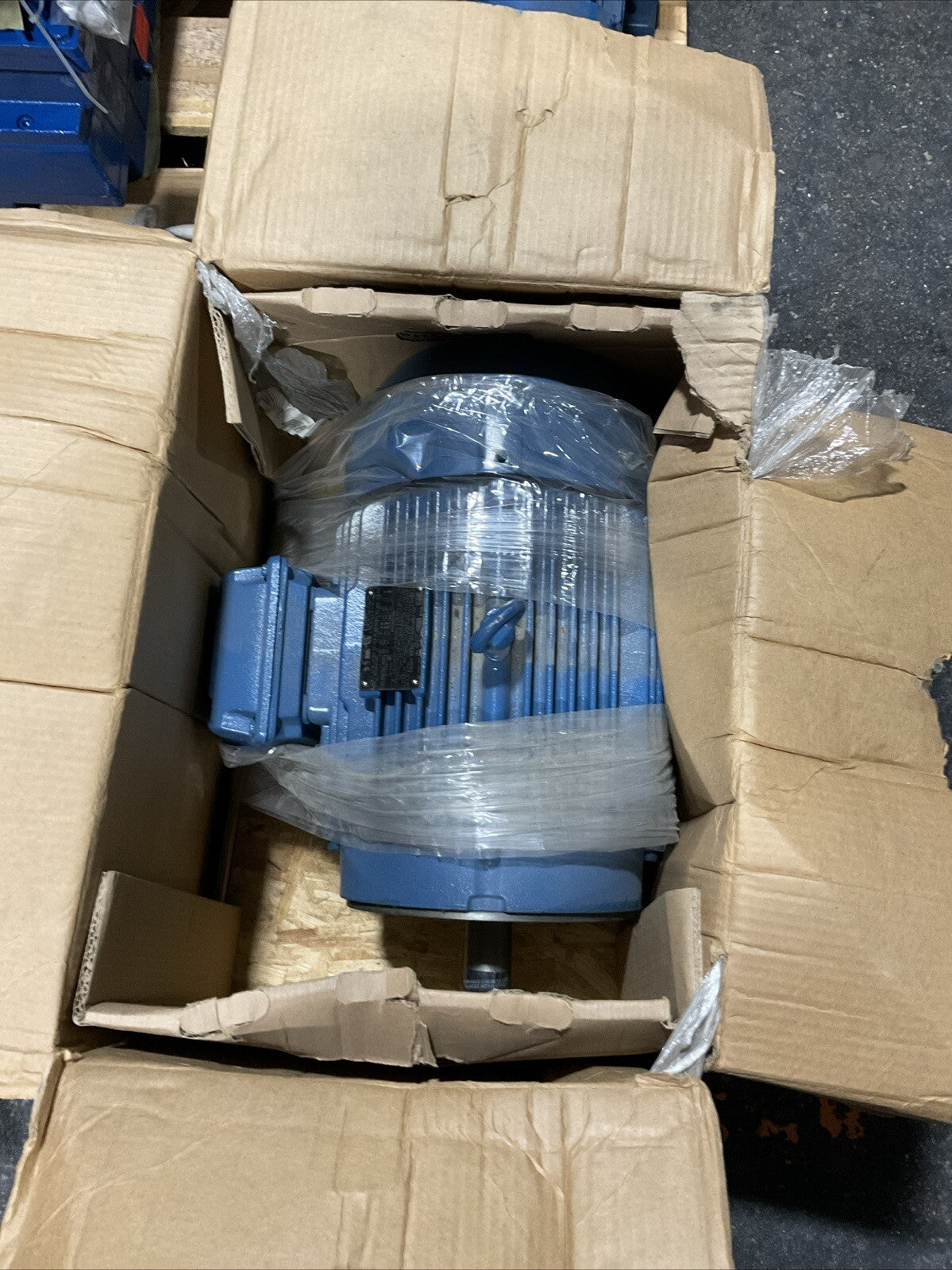 WEG 01036ET215TC-W22 MOTOR 3PH 10HP 3515RPM 208-230/460V 60HZ