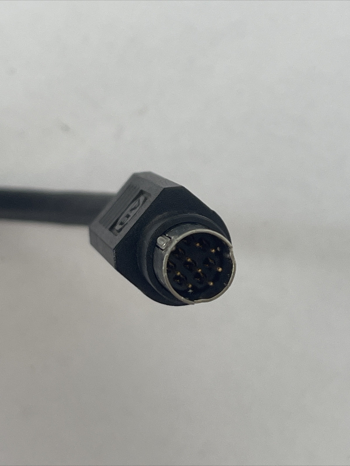 ALLEN BRADLEY A22105-134-12 AC DRIVE CABLE (LOT OF 7)