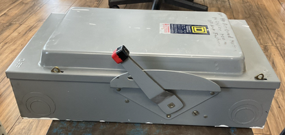 SQUARE D H364 SERIES D2 FUSIBLE SAFETY SWITCH 600VAC 200AMP 3POLE 3PH 150HP