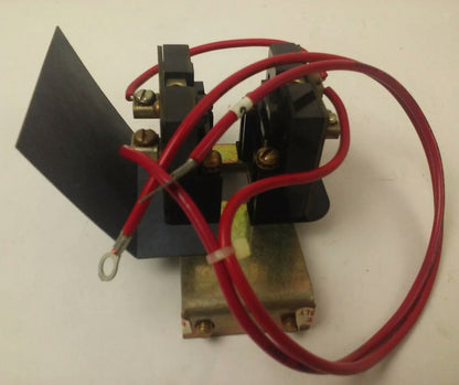 ALLEN BRADLEY 1481-N55 SER.A, 3 POSITION SELECTOR SWITCH, NEMA 7-9 ENCLOSURE