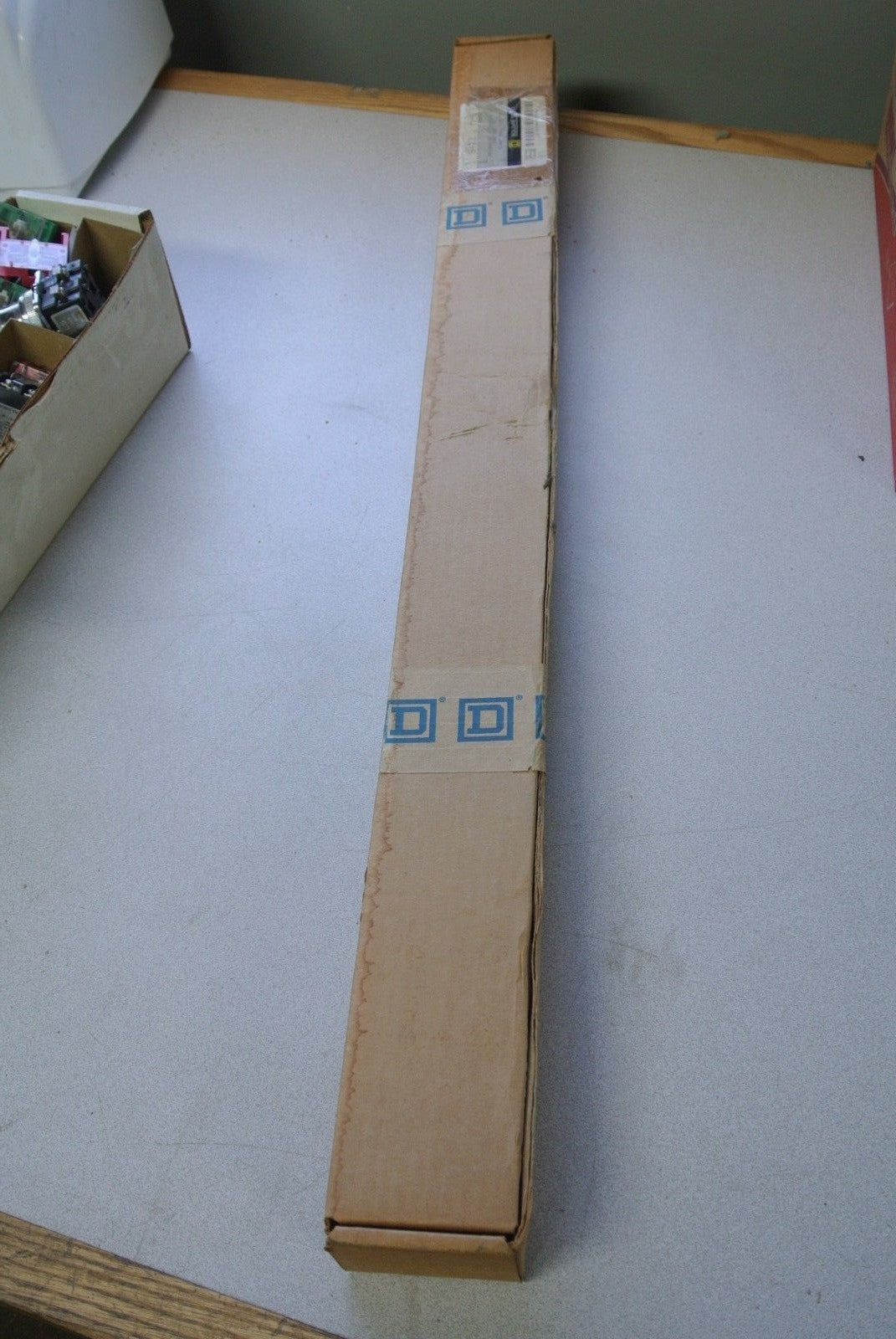 SQUARE D 9423 M-5 - DOOR CLOSING  MECHANISM MECHANICAL INTERLOCK - NEW SURPLUS