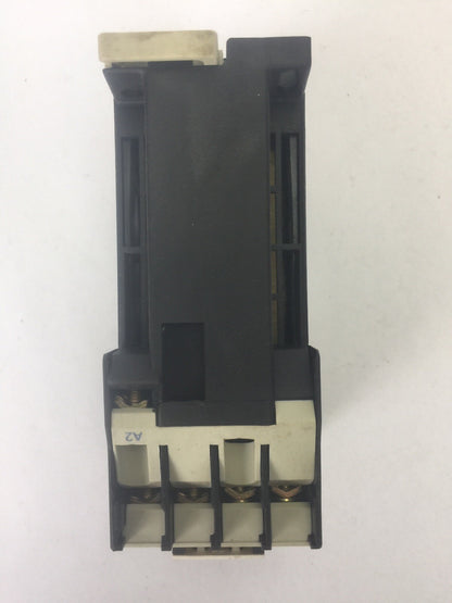 TELEMECANIQUE CA3 DN 22 CONTROL RELAY 600VAC 10A COIL 24VDC LA4 DE 1E 24-48 VAC