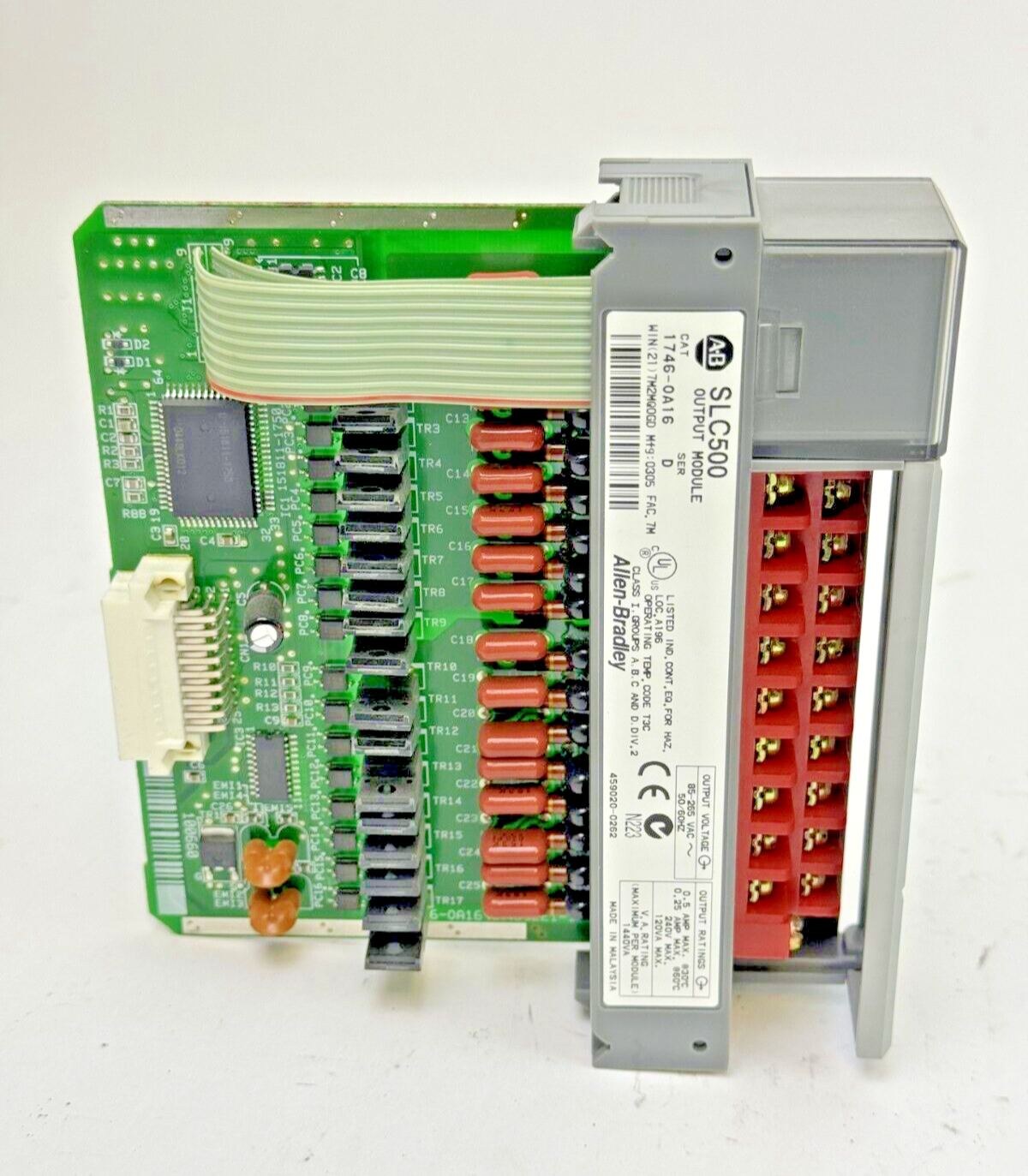ALLEN-BRADLEY - 1746-OA16 SER. D - SLC 500 OUTPUT MODULE - 1746-0A16