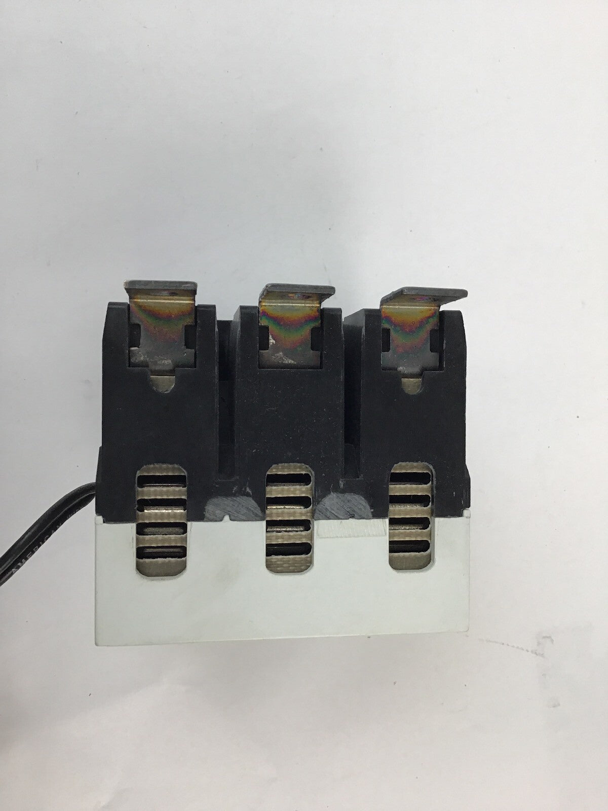 WESTINGHOUSE GDB3015DS1 3POLE 15A 14000@277/480VAC 65000@240VAC (GDB3015D)