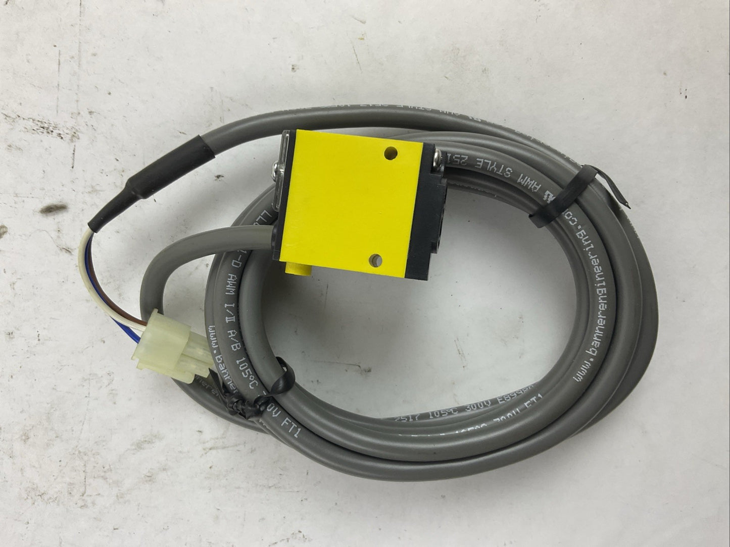 BANNER SM312W 10-30VDC MINI-BEAM PHOTOELECTRIC SENSOR