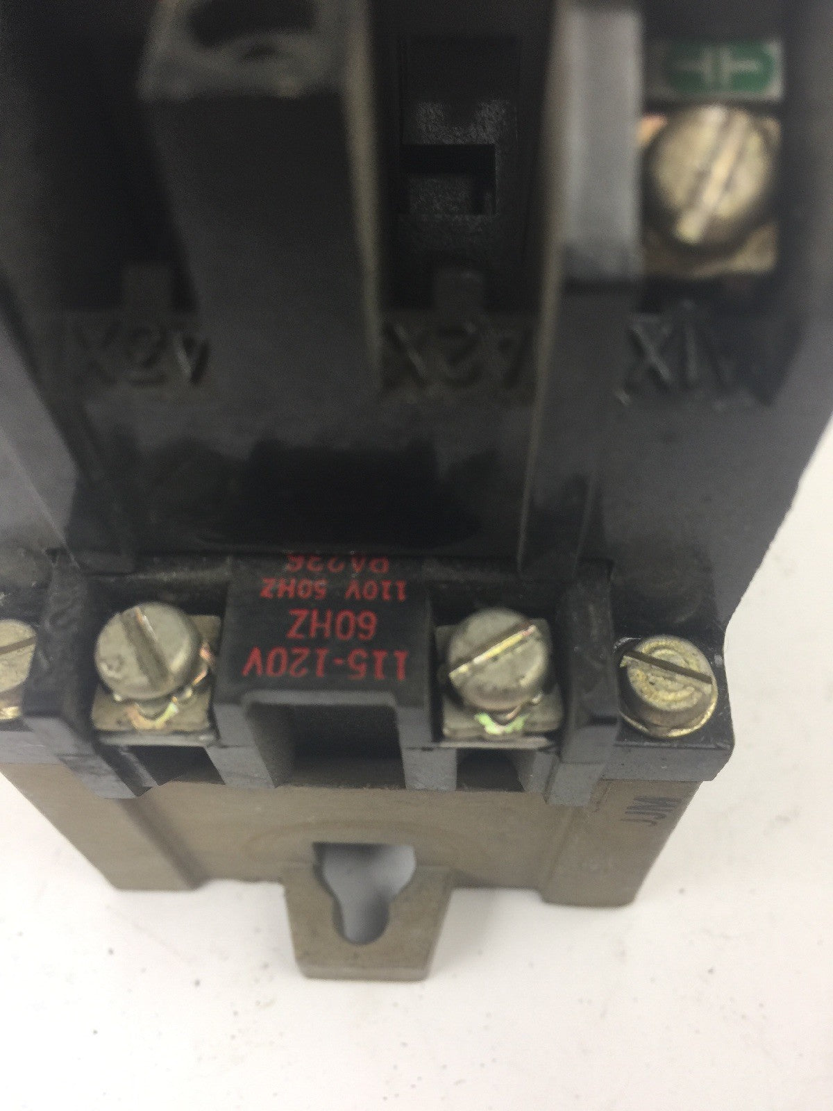 ALLEN BRADLEY 700-P200A1 AC CONTROL RELAY SERIES A COIL 115-120V 60HZ 110V 50HZ