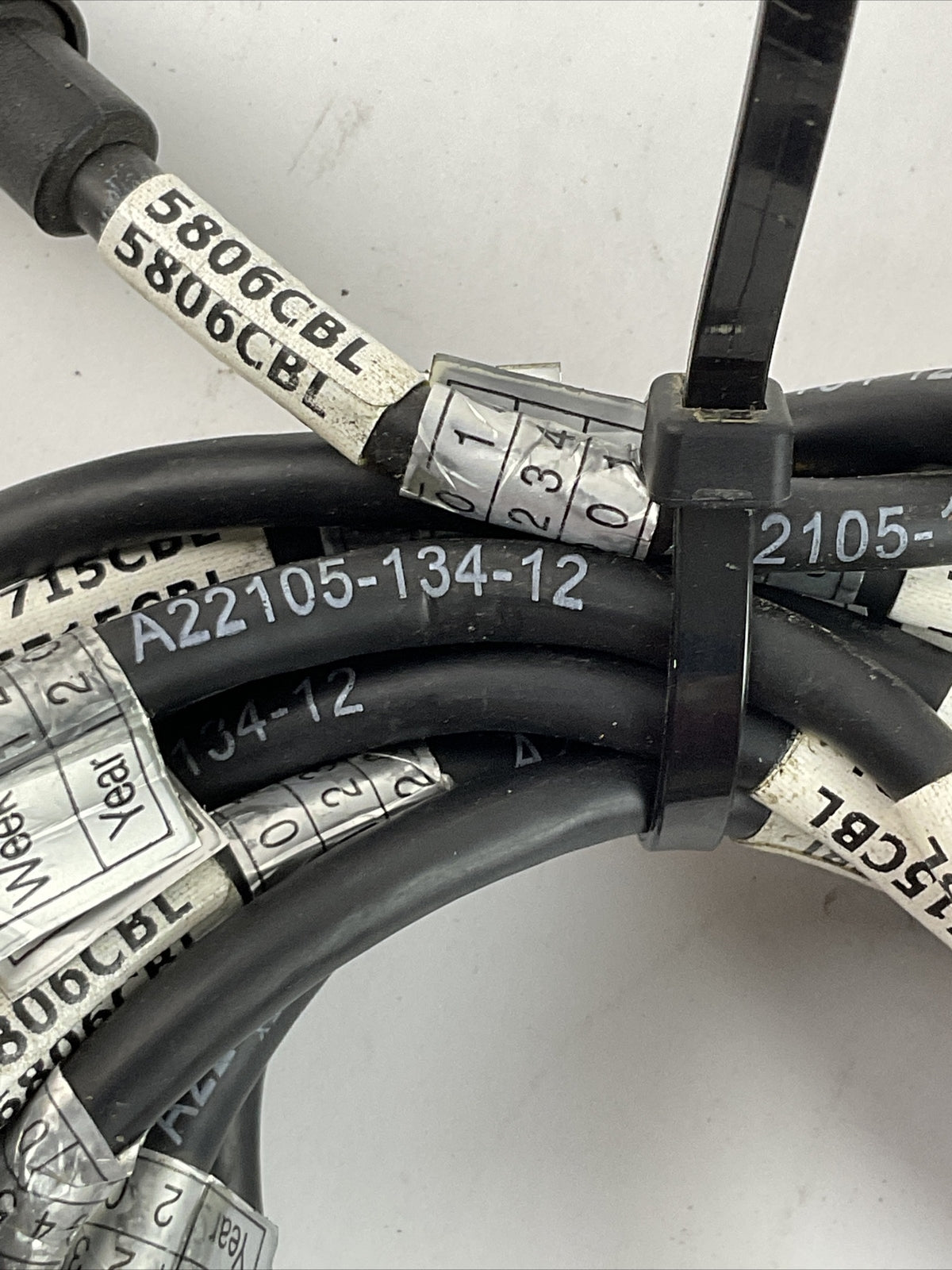 ALLEN BRADLEY A22105-134-12 AC DRIVE CABLE (LOT OF 13)