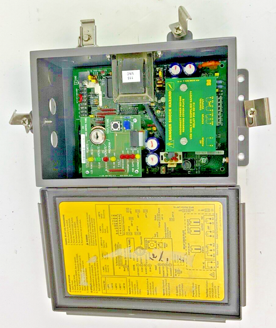 STI 43268-0040 LIGHT CURTAIN CONTROLLER MS4304B-2 115VAC 50/60HZ .250A