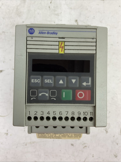 ALLEN BRADLEY 160-BA06NSF1P1 SER C FRN 7.06 2.2KW 3HP 380-460V CARIABLE SPEED DR