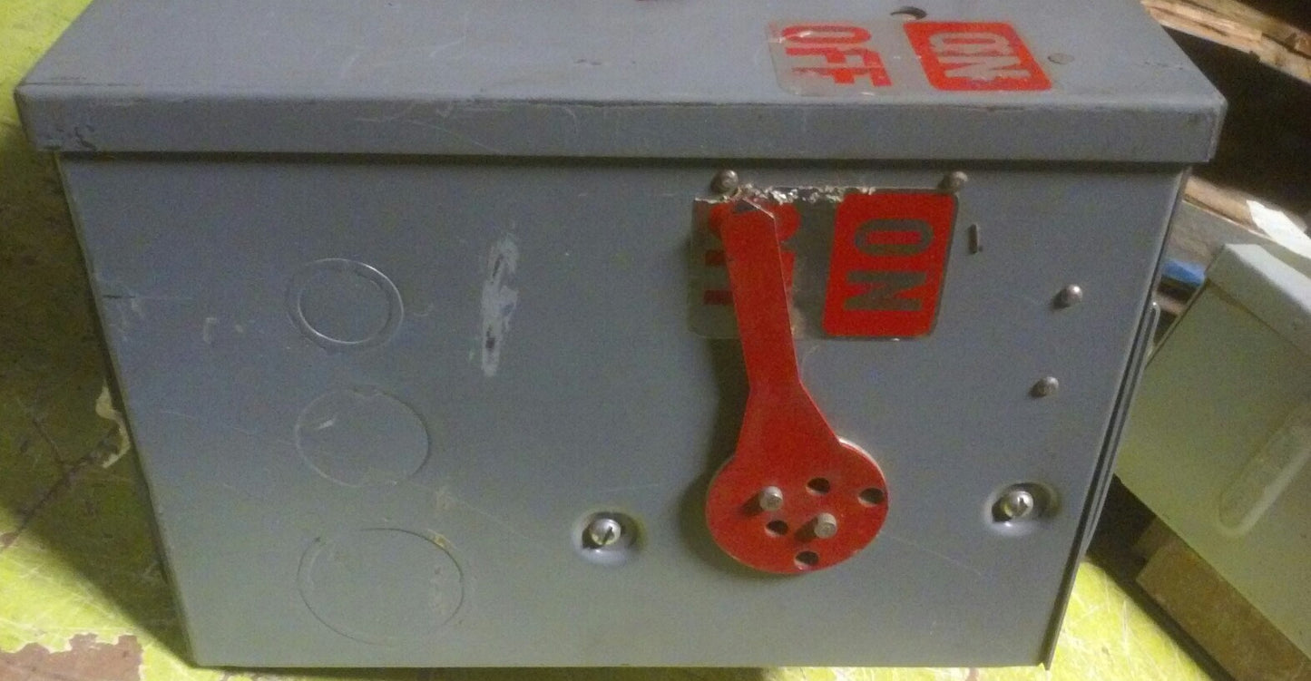 General Electric FLEX-A-PLUG SWITCH / BUS PLUG - 60A, 600V, 4-Pole (DFPH462 DE)