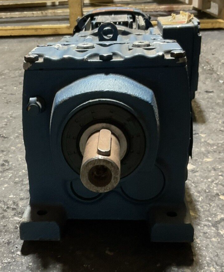 SEW-EURODRIVE DRS71S4BE05HR GEAR MOTOR HZ 60 rpm 1700 V 460 A 0.57 HP 0.33 3PH