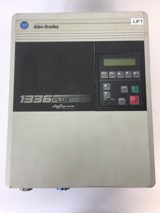 ALLEN BRADLEY 1336S-BRF100-AA-EN4-HA2-L6 DRIVE AC INPUT 380/480V AC OUTPUT 460V
