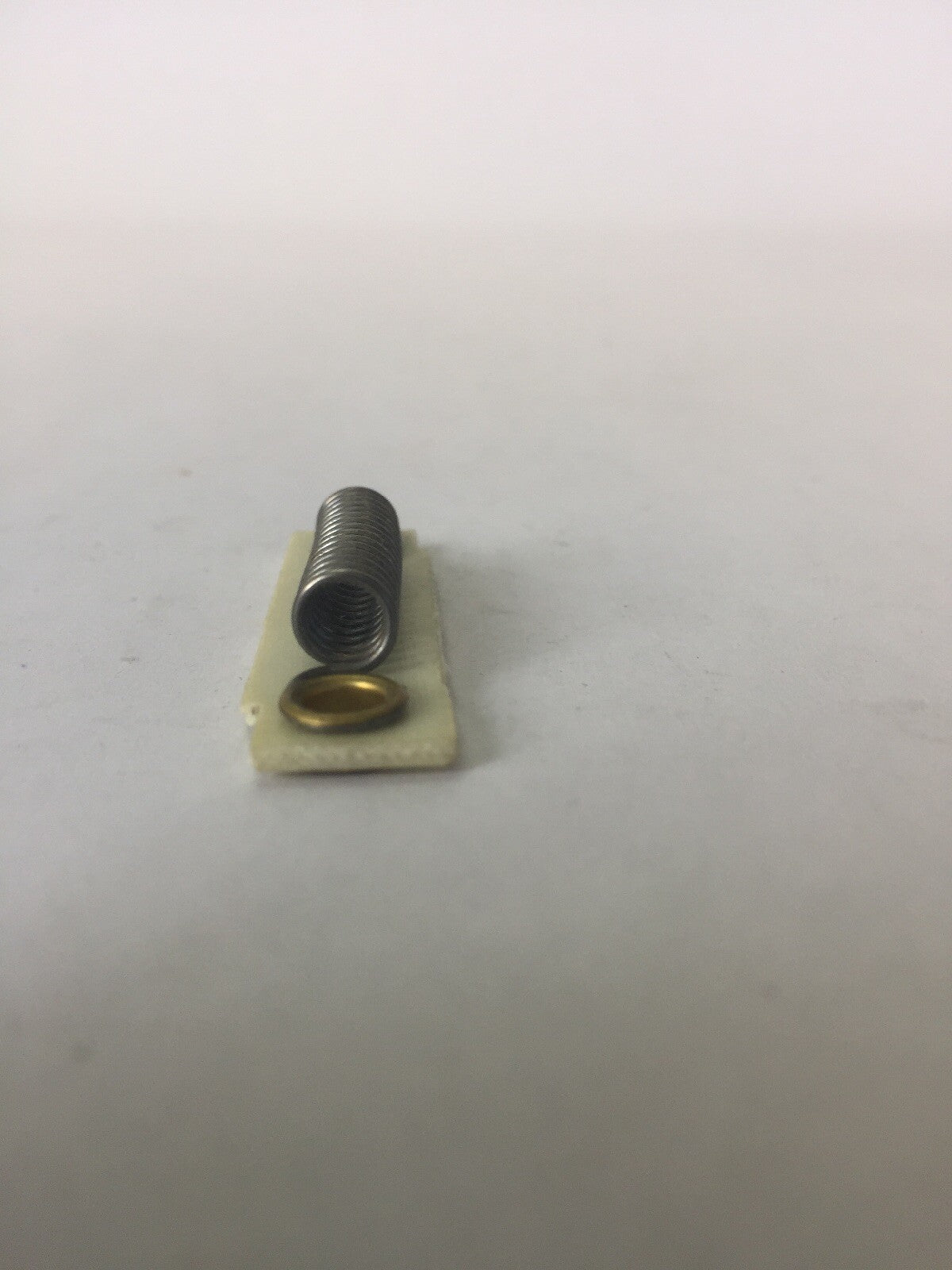 GE CR123K200A HEATER (LOT OF 2)