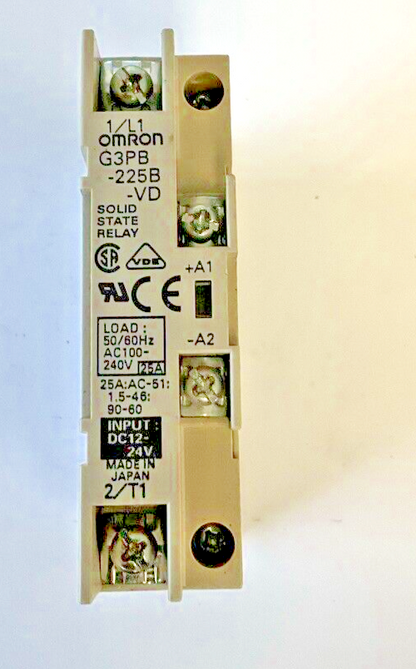 OMRON G3PB-225B-VD SOLID STATE RELAY 50/60HZ 25A 240VAC