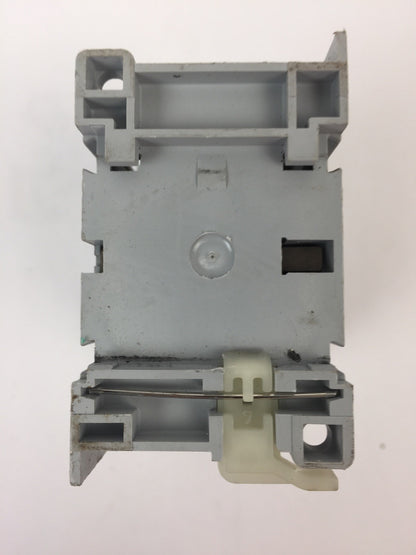 ALLEN BRADLEY 100-C09D*10 CONTACTOR 600VAC 25A COIL 24VDC