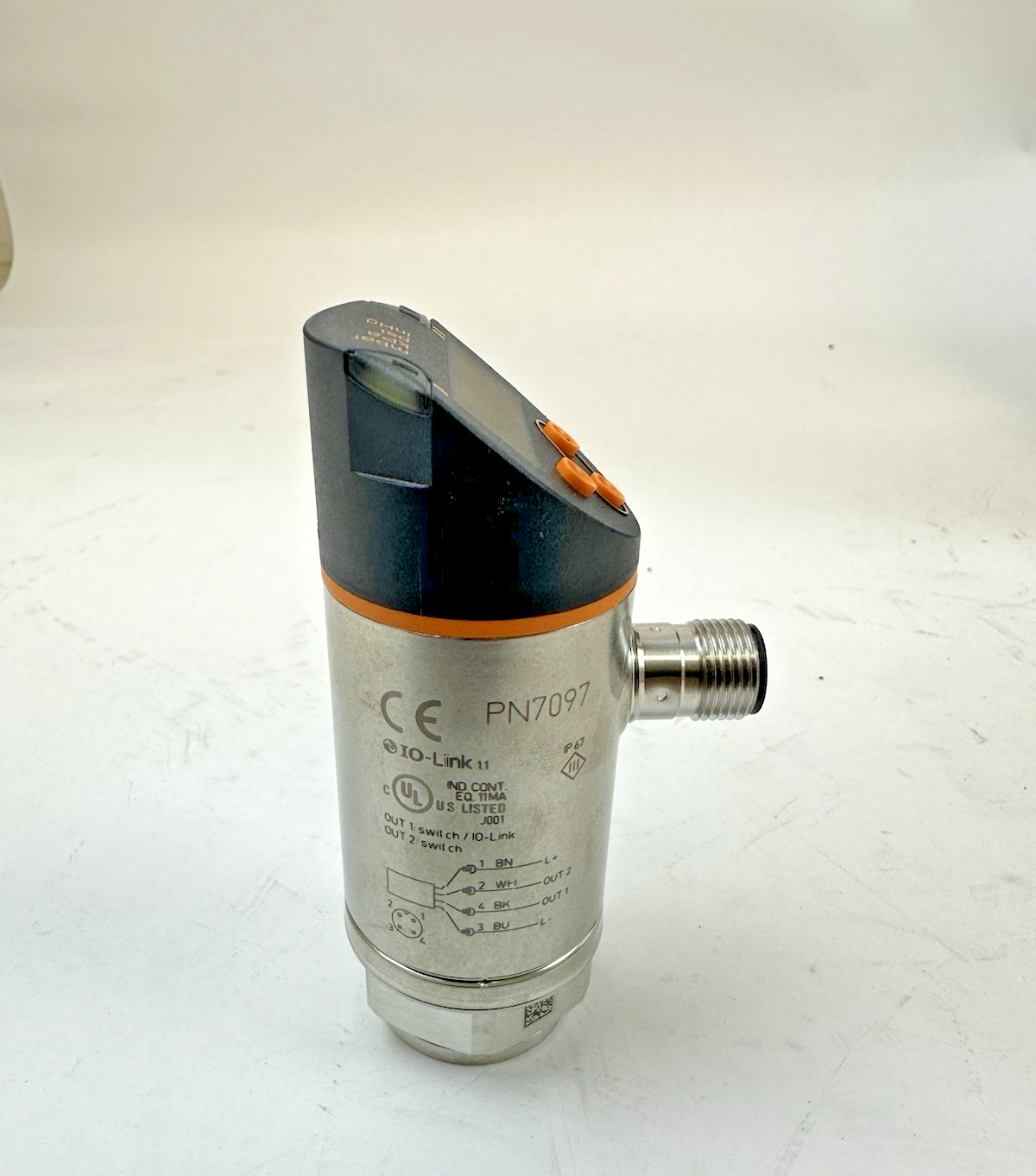 IFM PN7097, PRESSURE SENSOR W/ DISPLAY, PN-001BRER14-QFRKG