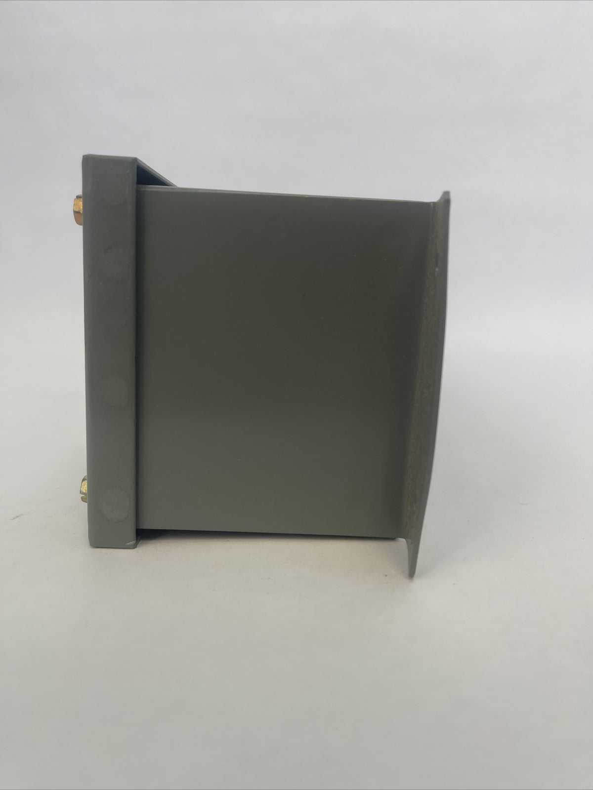 WESTINGHOUSE PB1ES4 PUSHBUTTON STATION ENCLOSURE TYPE 13 SHEET STEEL 4 UNIT