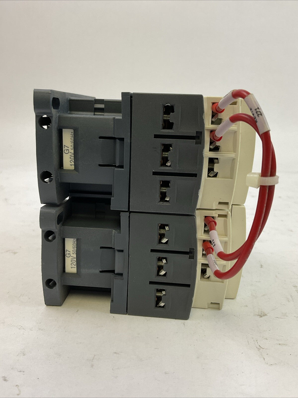 SCHNEIDER ELECTRIC REVERSING STARTER (LC1D09(2) CONTACTOR+LRD07 RELAY) 120V COIL