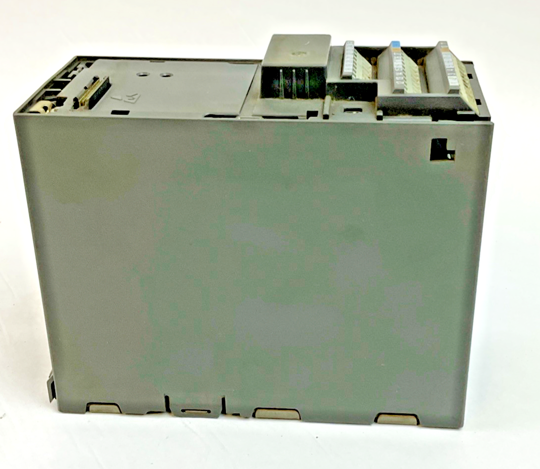 SIEMENS 6SE6440-2UD13-7AA1 FREQUENCY INVERTER MICROMASTER 440 VER. F03/2.11