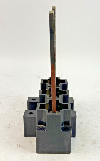 GE - TK63PD2 - PLUG-IN MOUNTING BASE ASSEMBLY - K1200 LINE, TYPE TK