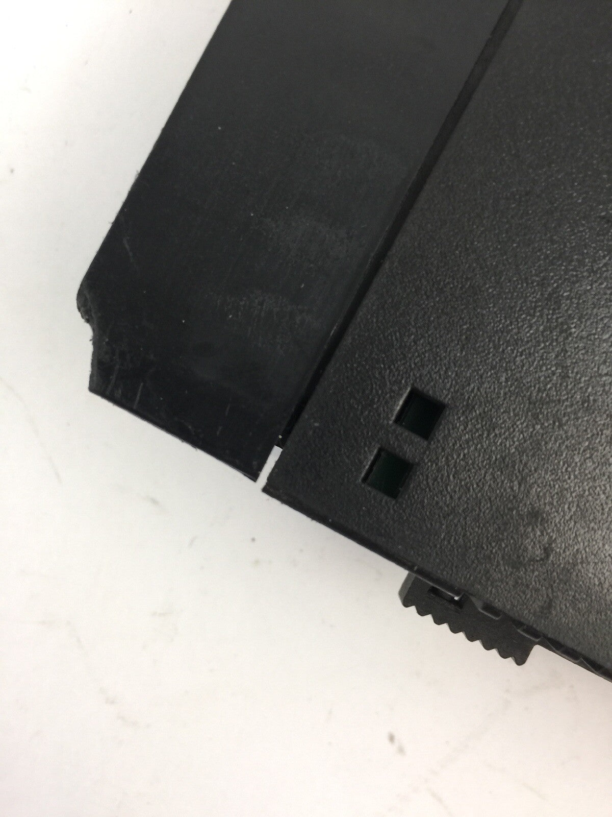 GE FANUC IC693MDL740H OUTPUT MODULE 12/24VDC 0.5A 16PT POS