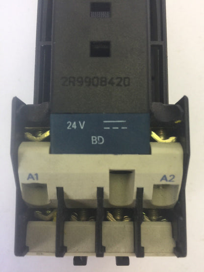 TELEMECANIQUE CA3 DN 40 CONTACTOR 600VAC 10A COIL 24VDC