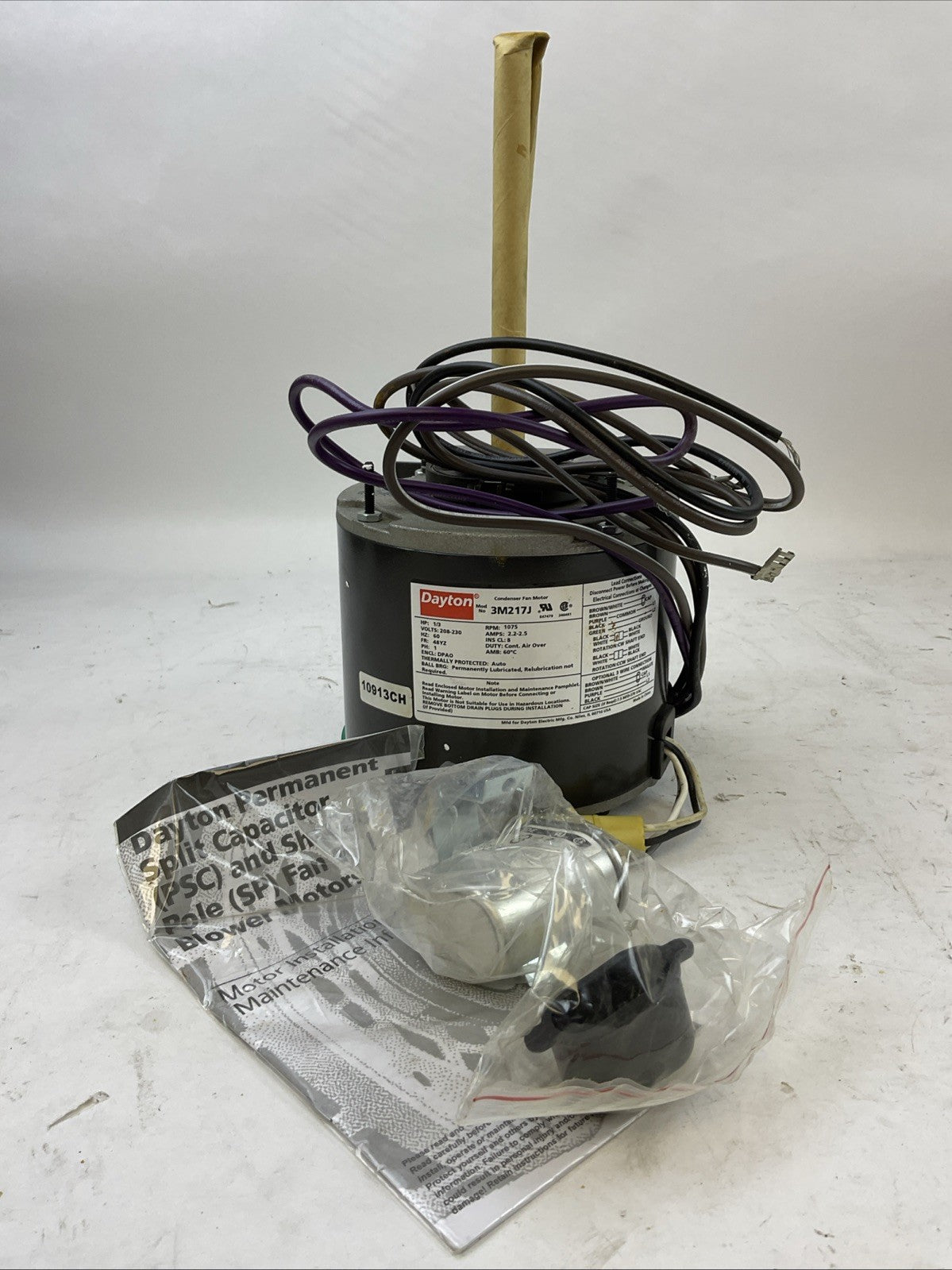 DAYTON 3M217J CONDENSER FAN MOTOR 1/3HP 1075RPM 208-230V 60HZ 2.2-2.5A 1PH