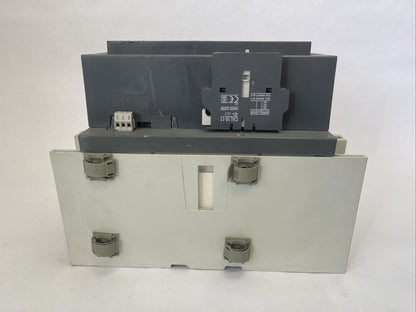 ABB AF400-30 CONTACTOR 600VAC 400HP 3PH 3P 550A COIL 100-250VDC 50-60hz