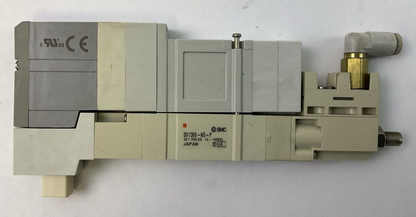 SMC SV1400-5FUD SOLENOID VALVE 24VDC SV1300-N5-A1 INTERFACE REGULATOR 14-100PSI
