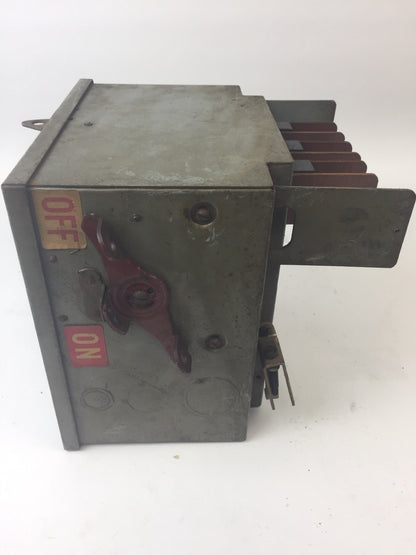 GE DFGB321 FLES A PLUF 30AMP 240VAC 3 POLE PLUG IN DEVICE BUSWAY