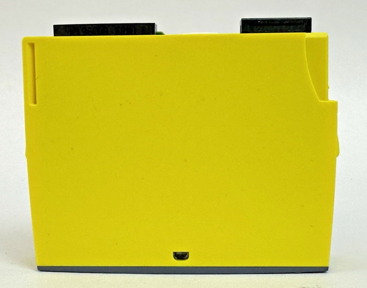 SIEMENS 6ES7 136-6DB00-0CA0 SIMATIC ET 200SP DIGITAL OUTPUT MODULE 24VDC