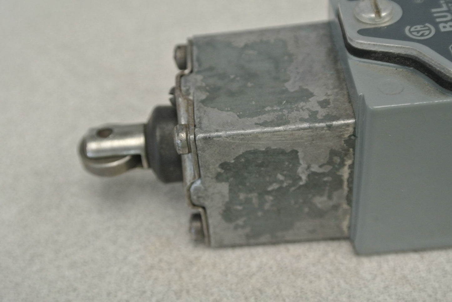ALLEN-BRADLEY 802T-DU Ser. C / OILTIGHT LIMIT SWITCH / SPRING RETURN NEW SURPLUS