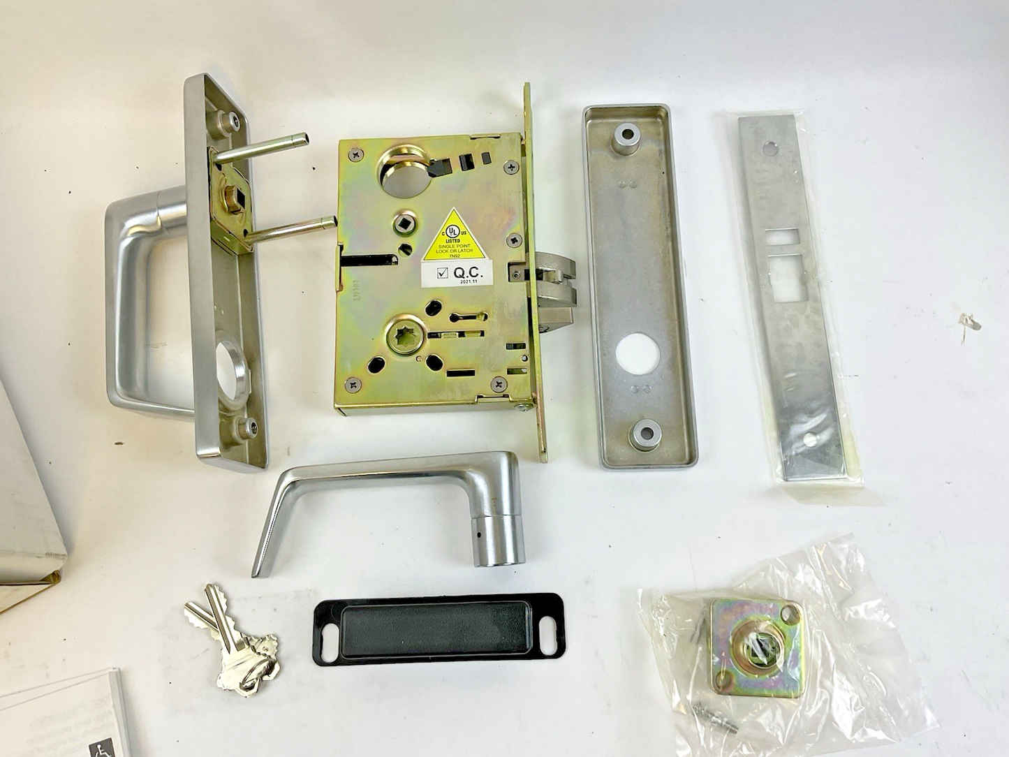 MORTISE LOCKS M SERIES DL-DXML70SERH-US26D 2 3/4” HEAVY DUTY DOOR & LOCK SET