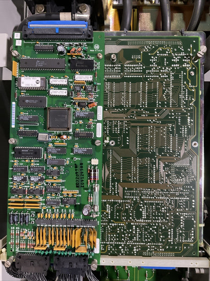 ALLEN BRADLEY 1395AR-1A-A260-FG1-CG1-LH-AH-SA-DA-G1A-NOB-AX DC DRIVE CONTROLLER