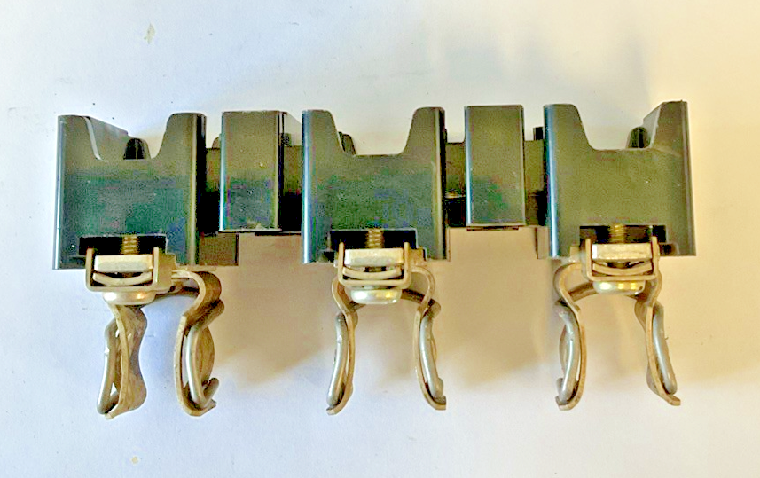 ALLEN BRADLEY X-401978 FUSE HOLDER 30A 600V ***LOTOF2***