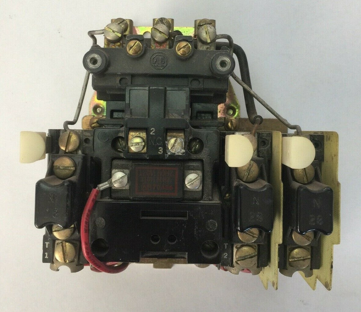 ALLEN BRADLEY 709-AOWJ103 SER K SIZE 0 600VAC 5HP COIL 120V 60HZ N28 HEATERS