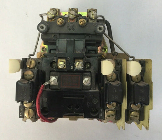 ALLEN BRADLEY 709-AOWJ103 SER K SIZE 0 600VAC 5HP COIL 120V 60HZ N28 HEATERS