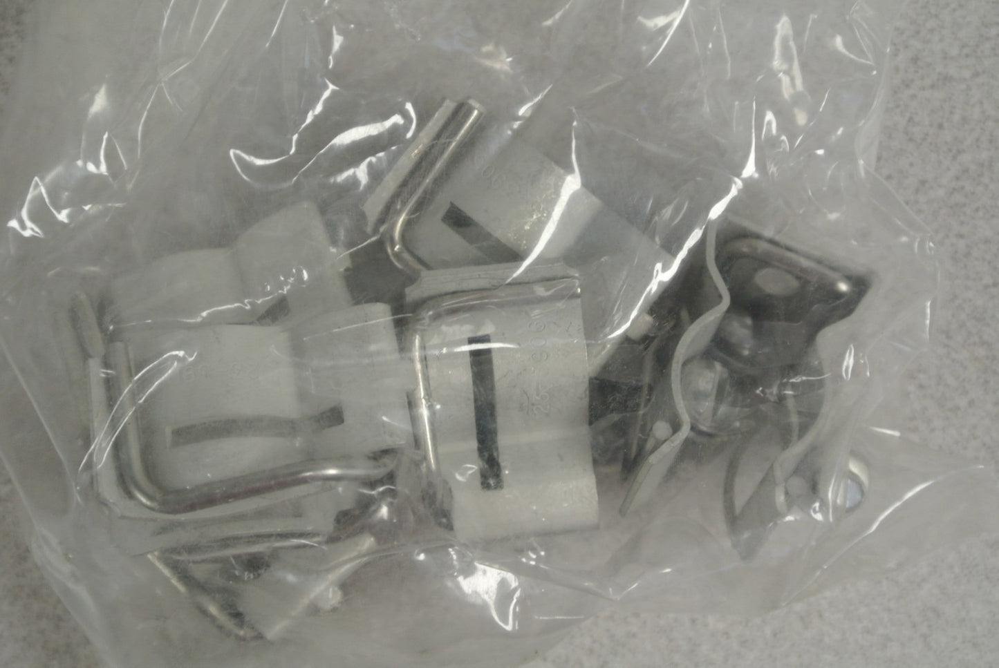 LOT of 4 SETS / CUTLER-HAMMER FUSE CLIP KITS / NEW SURPLUS