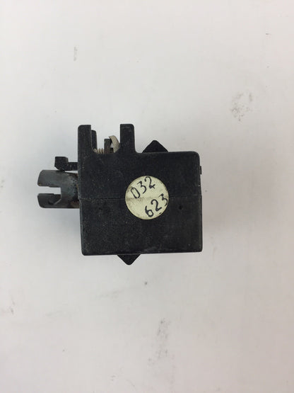 KLOCKNER MOELLER FB-NA LAMP SOCKET 250V